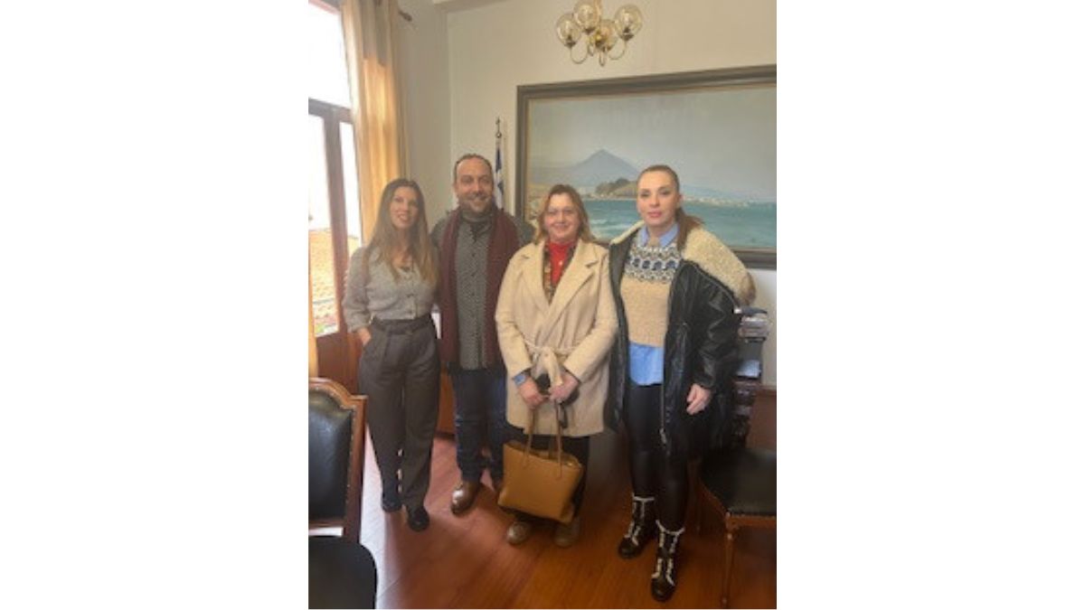 Δελτίο τύπου της επίσκεψης των Κοινωνικών Λειτουργών από το Ε.Ε.Ε.Ε.Κ. Κορίνθου
