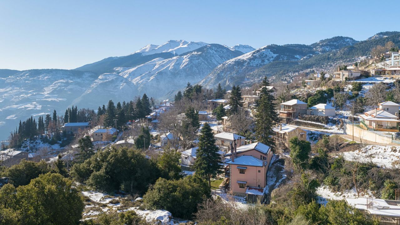 travel.gr - Χριστούγεννα στα Τρίκαλα Κορινθίας