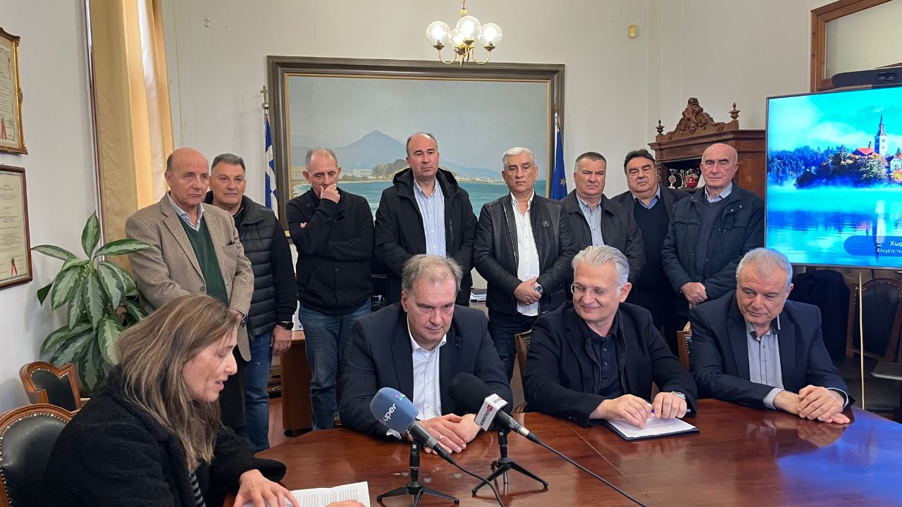 Επίσκεψη του Περιφερειάρχη με αφορμή την έναρξη διαδικασίας υλοποίησης του έργου για το 3ο Δημοτικό σχολείο και το 3ο Νηπιαγωγείο