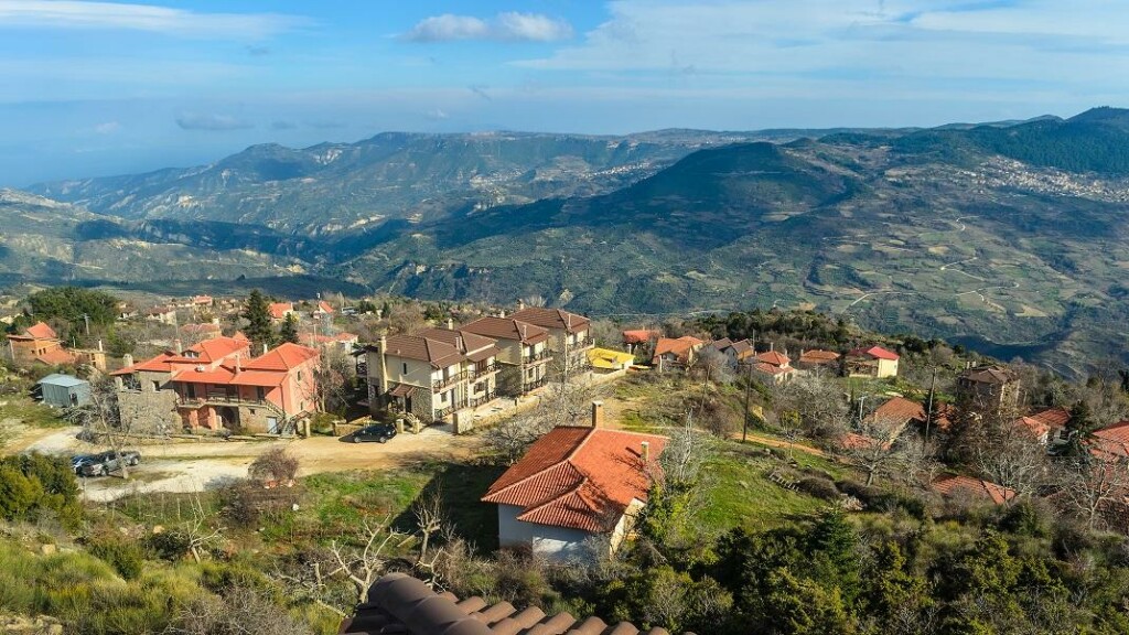 bovary.gr - 10 λόγοι για να επισκεφτείς τα Τρίκαλα Κορινθίας